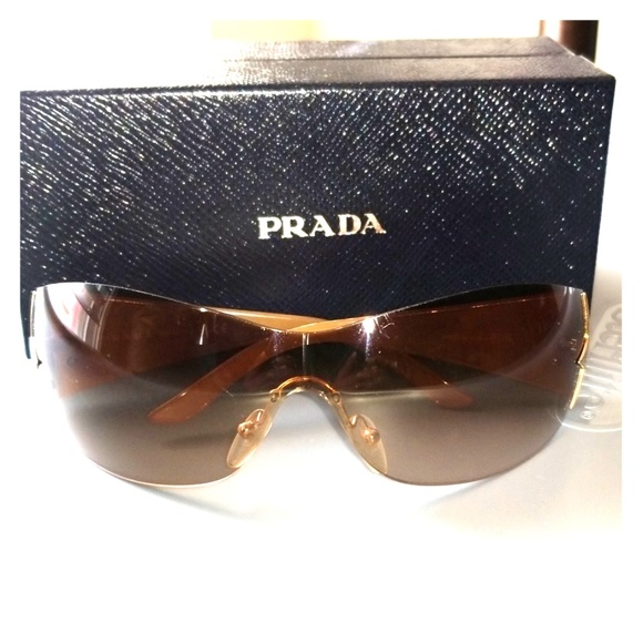 Prada Accessories - Prada sunglasses.Make an offer